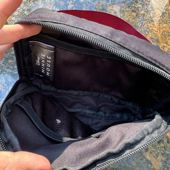 Minnie Mouse Fanny pack - Picture 2 of 2